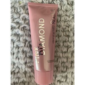 Rodial Pink Diamond Cleanser